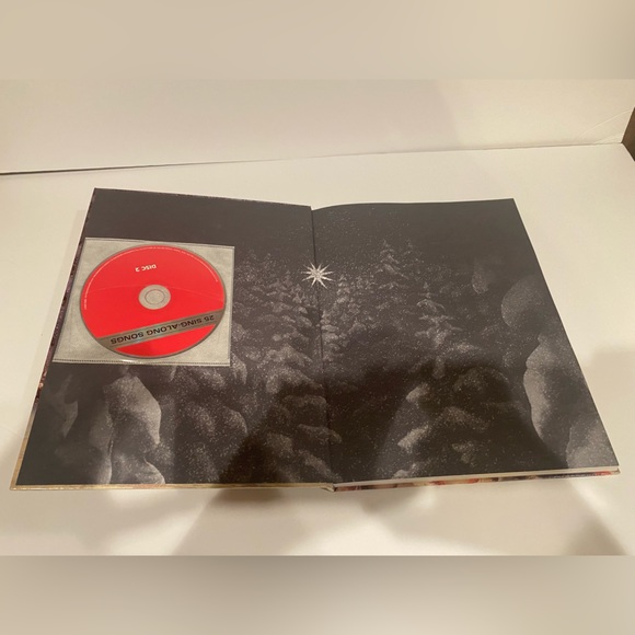 The Nutcracker Holiday book with CD - Picture 7 of 7